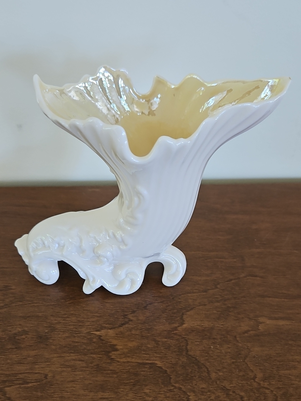 Vintage Belleek Fermanagh Horn of Plenty Cornucopia Vase - Green Mark 1965-1980